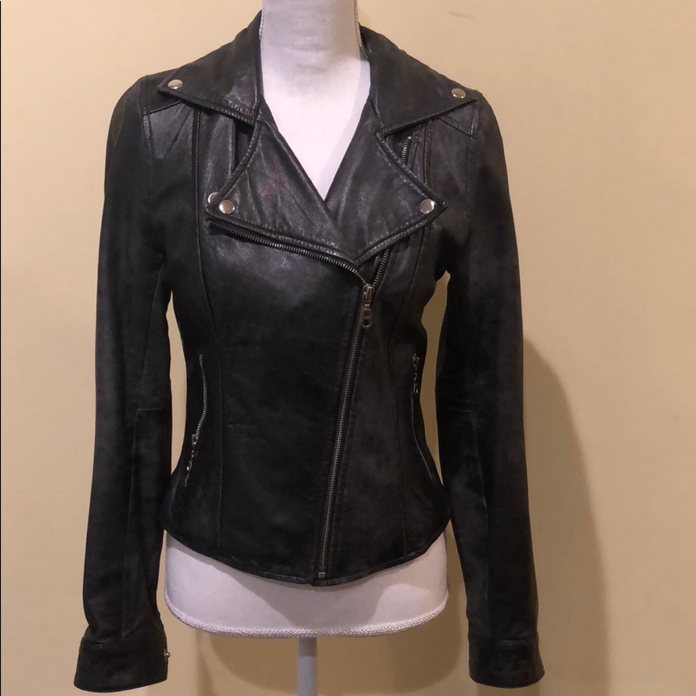 Kenna T black leather jacket